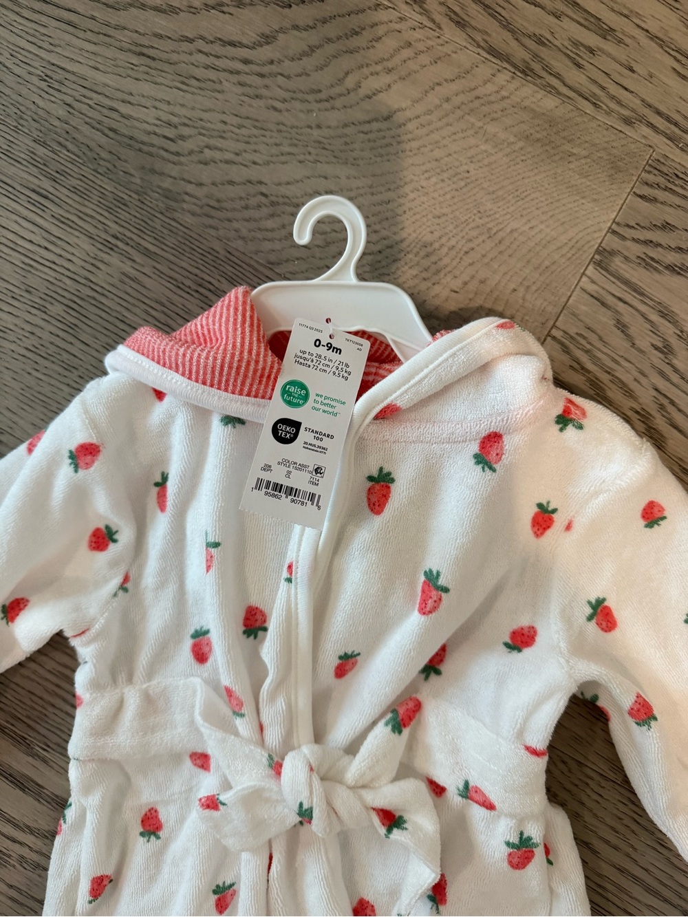 NWT Baby Girl Strawberry Hooded Bathrobe 0–9 Months | White Pink Terry Robe - Picture 3 of 6